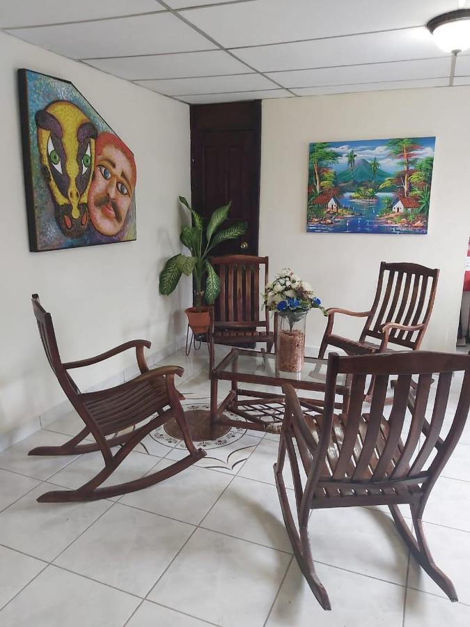 Hotel Villa Angelo Манагуа Екстериор снимка