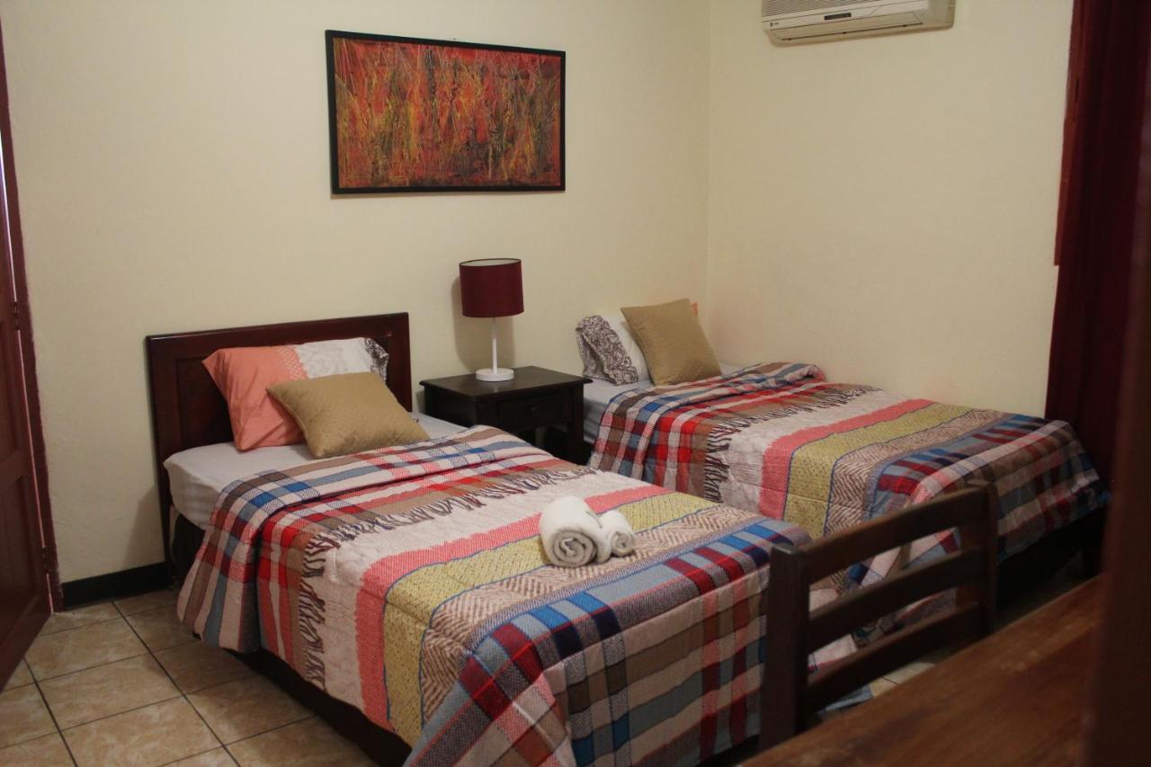 Hotel Villa Angelo Манагуа Екстериор снимка