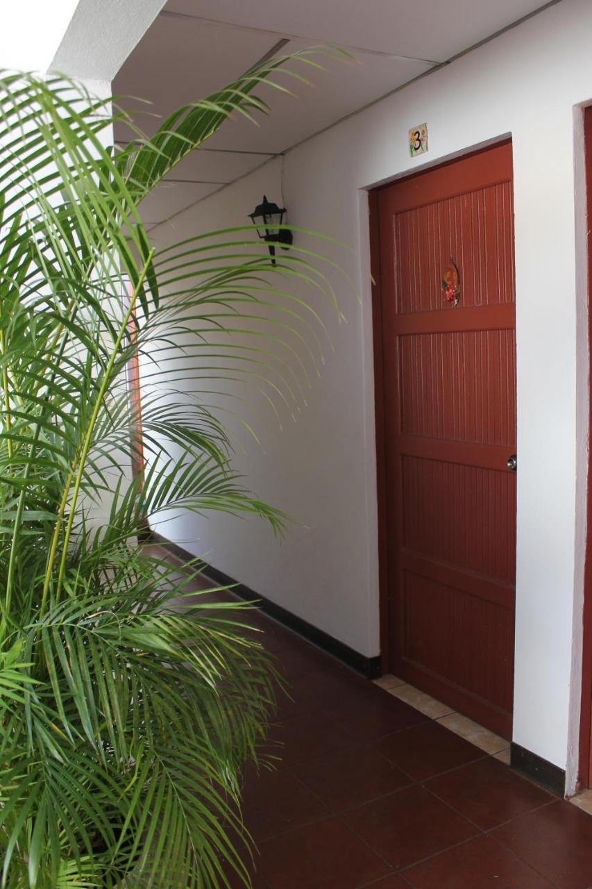 Hotel Villa Angelo Манагуа Екстериор снимка