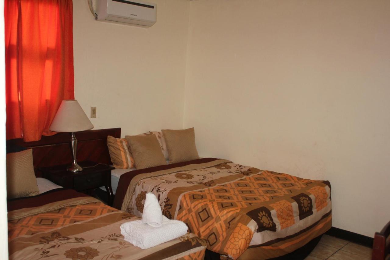 Hotel Villa Angelo Манагуа Екстериор снимка